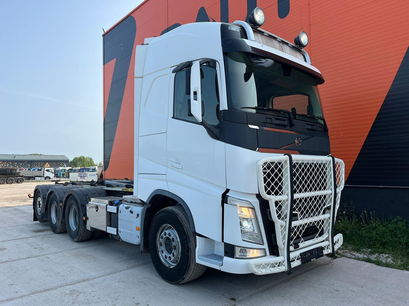 Volvo FH 540 8x4*4 AJK 20 ton / L=5700 mm - Мултилифт с кука камион: снимка 4 Volvo FH 540 8x4*4 AJK 20 ton / L=5700 mm - Мултилифт с кука камион: снимка 4