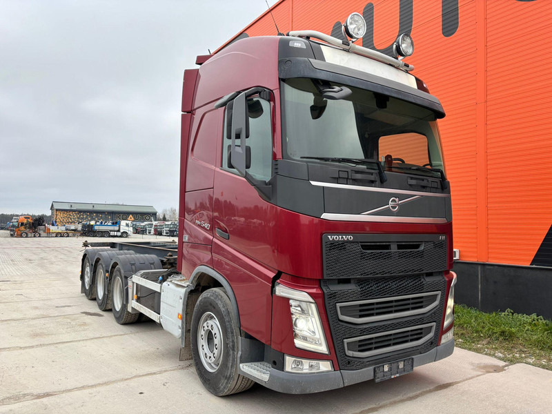 Volvo FH 540 8x4*4 CHASSIS L=6124 mm - Шаси кабина: снимка 4 Volvo FH 540 8x4*4 CHASSIS L=6124 mm - Шаси кабина: снимка 4