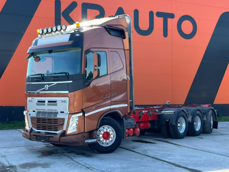 Volvo FH 540 8x4*4 GLOBE XL / 9 ton FRONT AXLE - Шаси кабина: снимка 1 Volvo FH 540 8x4*4 GLOBE XL / 9 ton FRONT AXLE - Шаси кабина: снимка 1