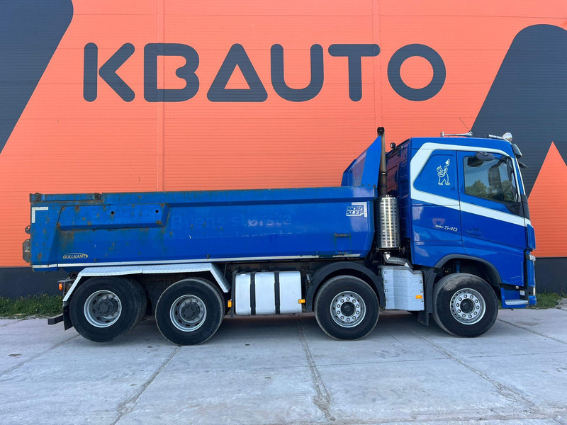 Volvo FH 540 8x4 TANDEM AXLE LIFT / BIG AXLES / BOX L=5712 mm - Самосвал камион: снимка 5 Volvo FH 540 8x4 TANDEM AXLE LIFT / BIG AXLES / BOX L=5712 mm - Самосвал камион: снимка 5