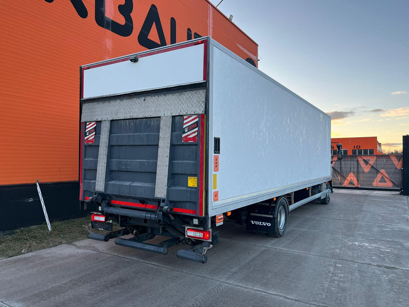 Volvo FL 210 4x2 BOX L=8764 - Камион фургон: снимка 5 Volvo FL 210 4x2 BOX L=8764 - Камион фургон: снимка 5