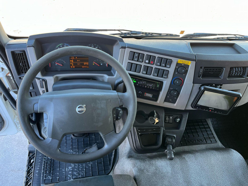 Камион фургон Volvo FL 280 4x2 BOX L=9484 mm: снимка 17