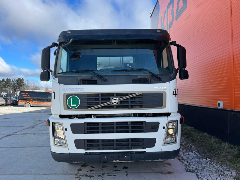 Volvo FM 12 420 8x4 INTERMIX IMF 10 m3 / FULL STEEL / ANALOG TACHOGAPH - Бетоновоз: снимка 2 Volvo FM 12 420 8x4 INTERMIX IMF 10 m3 / FULL STEEL / ANALOG TACHOGAPH - Бетоновоз: снимка 2