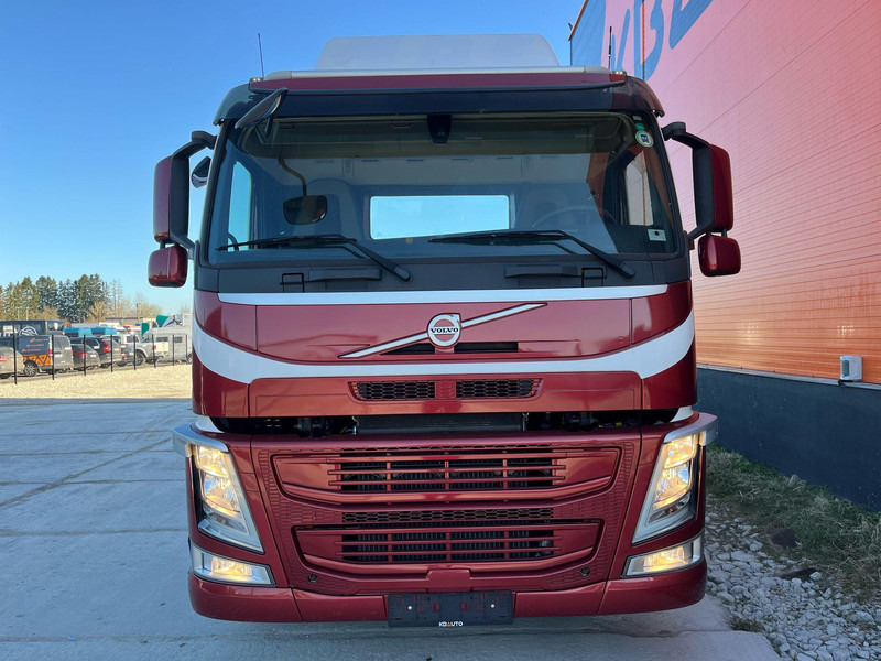 Volvo FM 330 6x2*4 ONLY 57587 km !!! / HYDRAULICS / CHASSIS L=7740 MM - Шаси кабина: снимка 3 Volvo FM 330 6x2*4 ONLY 57587 km !!! / HYDRAULICS / CHASSIS L=7740 MM - Шаси кабина: снимка 3