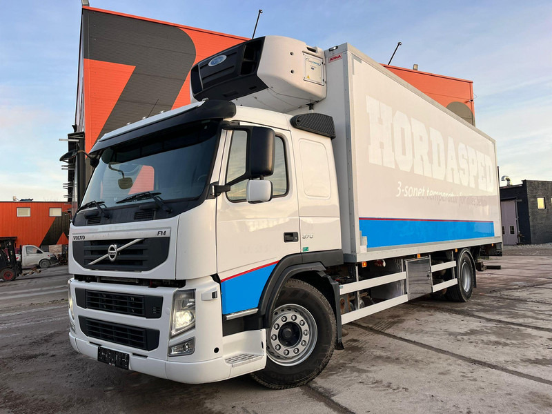 Volvo FM 370 4x2 SUPRA 950 Mt / BOX L=7746 mm - Рефрижератор камион: снимка 2 Volvo FM 370 4x2 SUPRA 950 Mt / BOX L=7746 mm - Рефрижератор камион: снимка 2