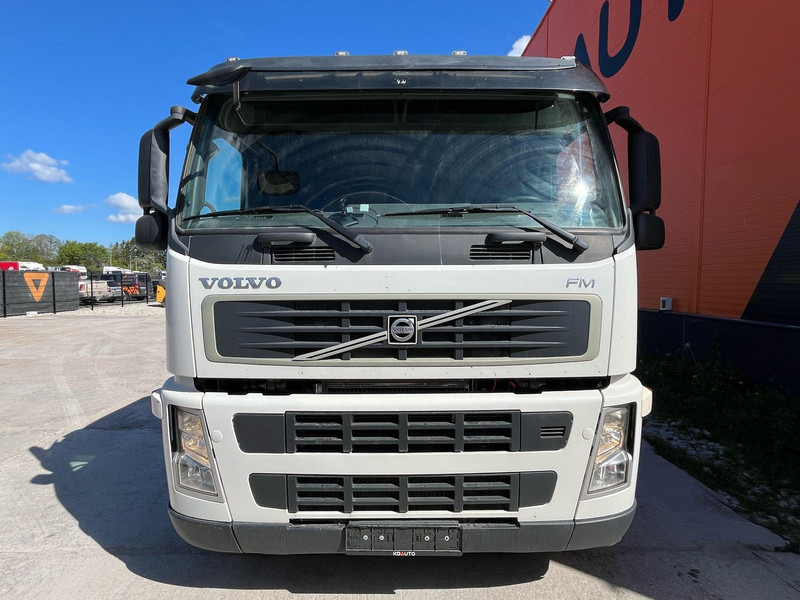 Volvo FM 420 6x4 HIAB 20 ton / L=5600 mm - Мултилифт с кука камион: снимка 3 Volvo FM 420 6x4 HIAB 20 ton / L=5600 mm - Мултилифт с кука камион: снимка 3