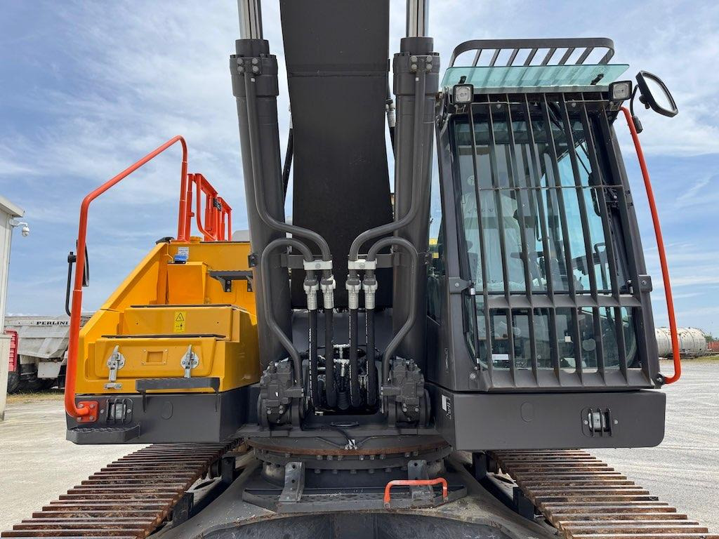 Верижен багер Volvo EC380ENL: снимка 14