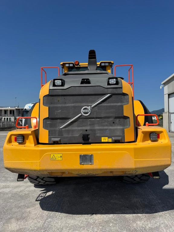 Volvo L180H - Колесен товарач: снимка 3 Volvo L180H - Колесен товарач: снимка 3