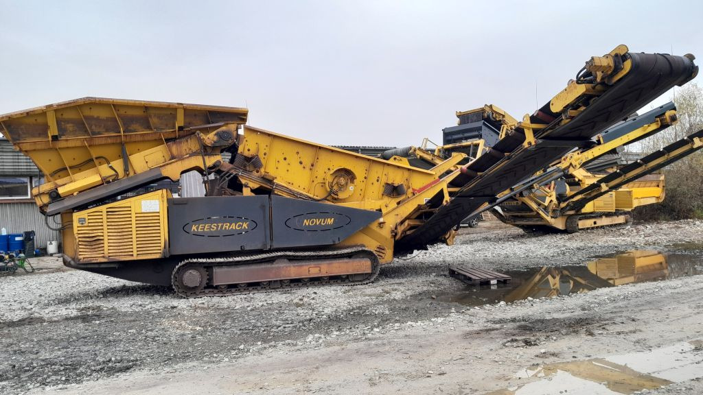 KEESTRACK Novum 4215 - Пресевна инсталация: снимка 4 KEESTRACK Novum 4215 - Пресевна инсталация: снимка 4