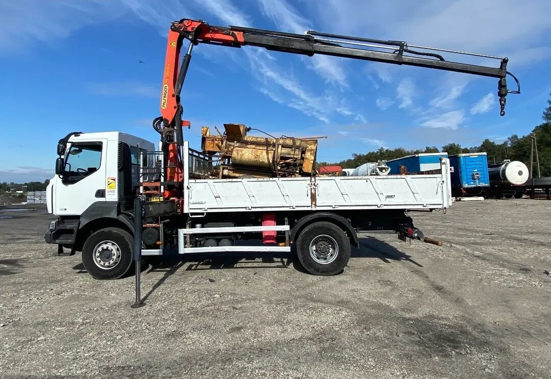 Renault KERAX 380 /Dźwig HDS Palfinger PK13001-K / / Retarder / Manual - Самосвал камион: снимка 5 Renault KERAX 380 /Dźwig HDS Palfinger PK13001-K / / Retarder / Manual - Самосвал камион: снимка 5