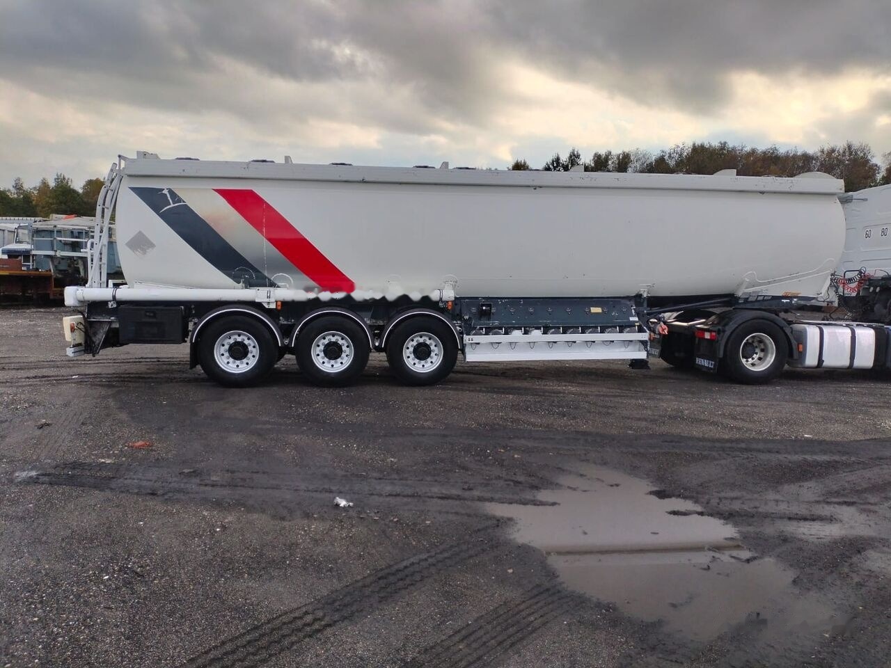 Trailor TX34 - Полуремарке цистерна: снимка 2 Trailor TX34 - Полуремарке цистерна: снимка 2
