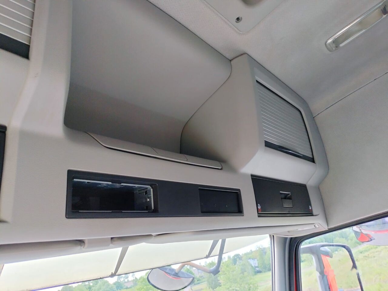 Влекач Volvo FH13 500: снимка 29