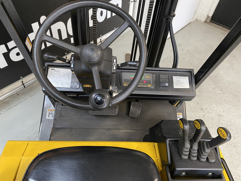 Yale ERP25ALF - Електрокар: снимка 5 Yale ERP25ALF - Електрокар: снимка 5