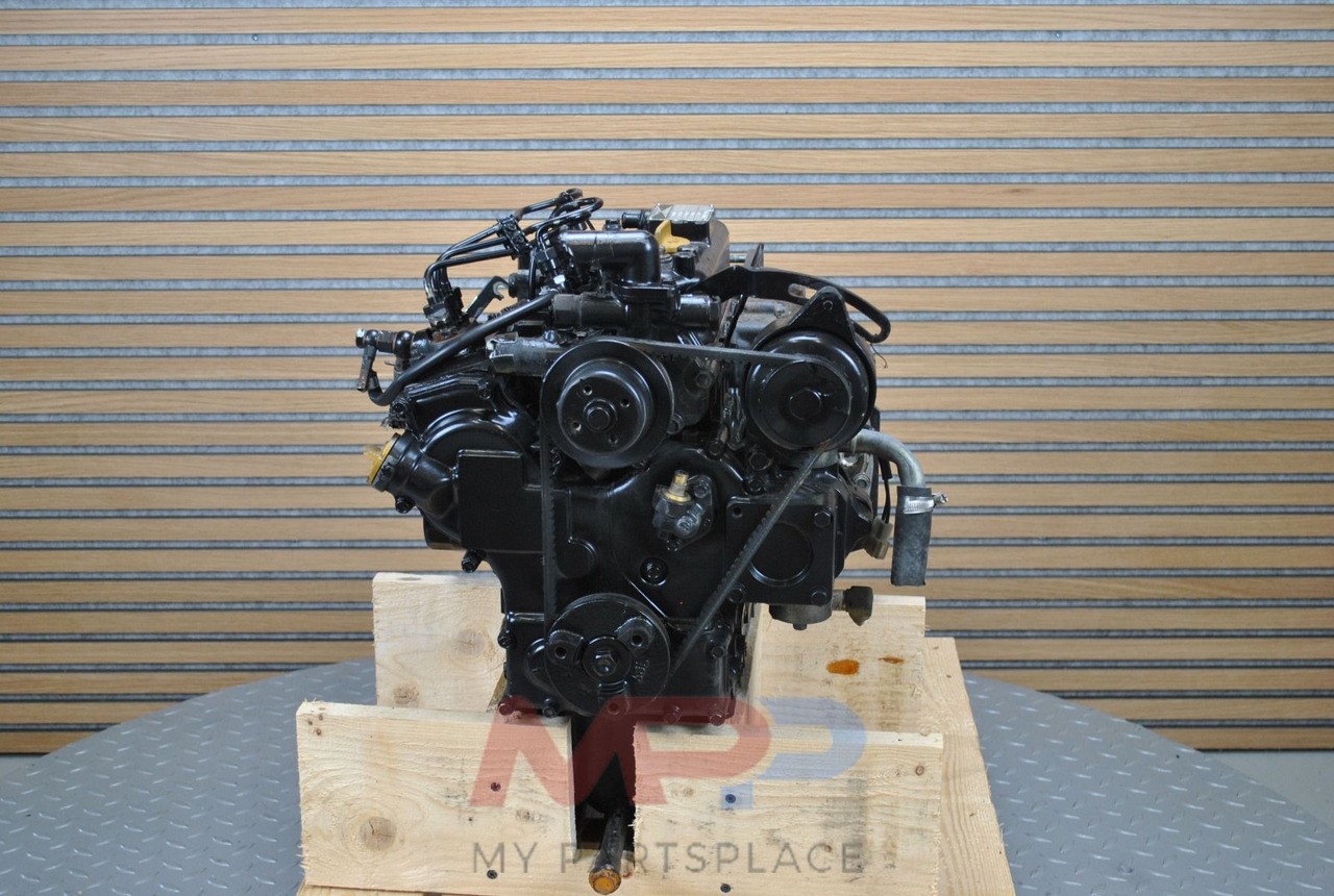 Komatsu 3D68 - Двигател: снимка 5 Komatsu 3D68 - Двигател: снимка 5