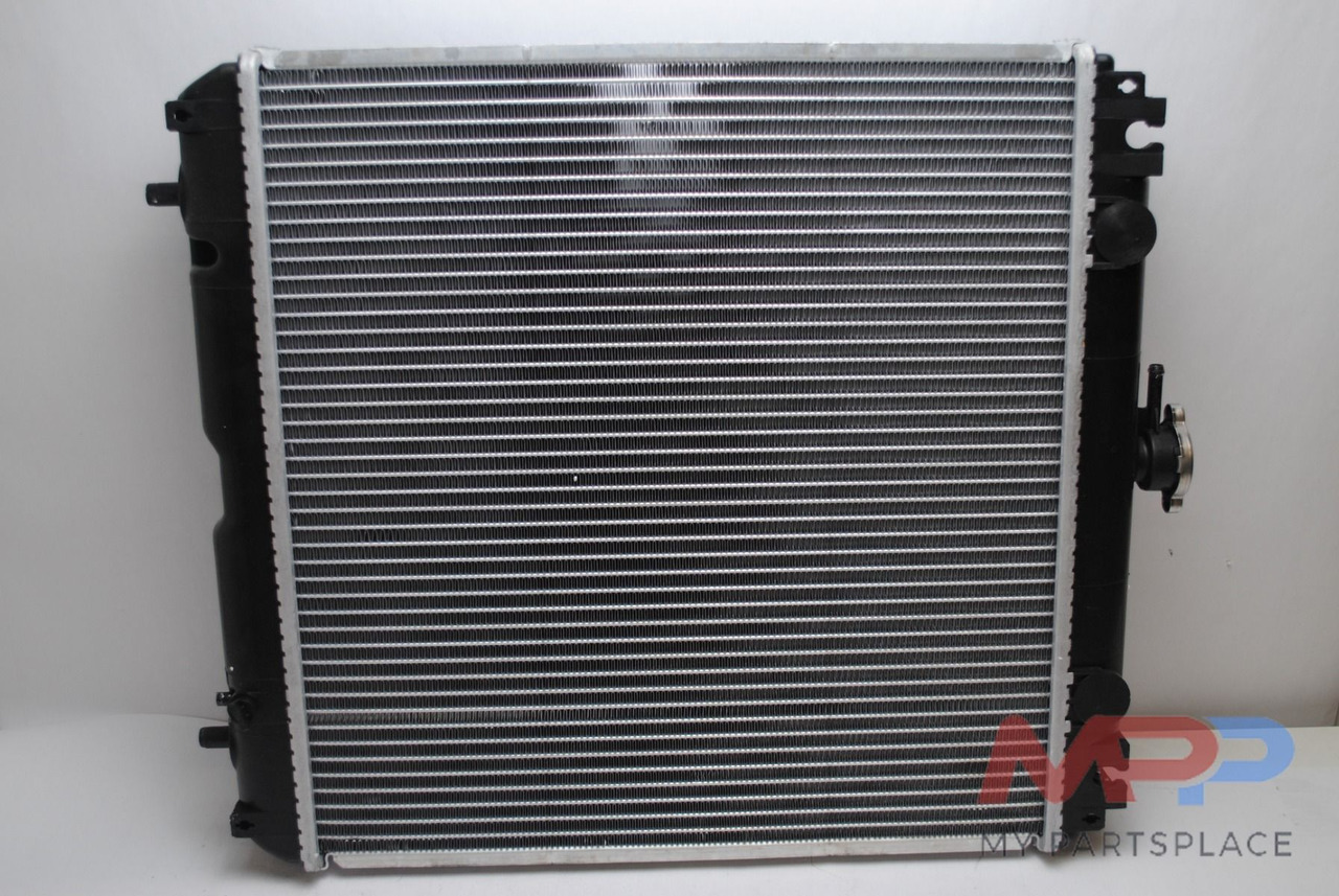 Kubota Radiator Kubota KX135 - Двигател: снимка 1 Kubota Radiator Kubota KX135 - Двигател: снимка 1