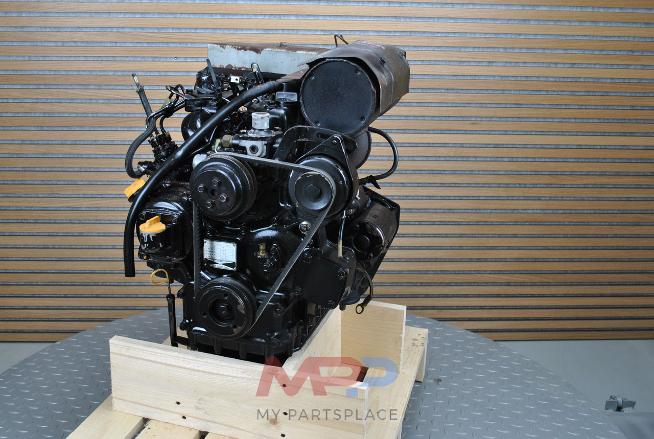 YANMAR 3TN75 - Двигател за Трактор: снимка 1 YANMAR 3TN75 - Двигател за Трактор: снимка 1