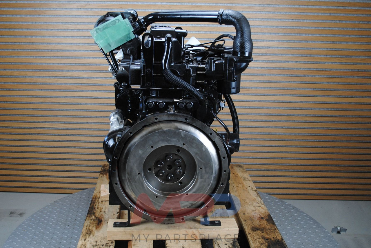 Yanmar Yanmar 4TNV98-T *NEW* - Двигател за Селскостопанска техника: снимка 3 Yanmar Yanmar 4TNV98-T *NEW* - Двигател за Селскостопанска техника: снимка 3