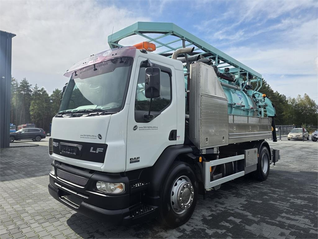 DAF WUKO JUROP KOMBI FOR SEWAGE CLEANING - Каналопочистваща машина: снимка 3 DAF WUKO JUROP KOMBI FOR SEWAGE CLEANING - Каналопочистваща машина: снимка 3