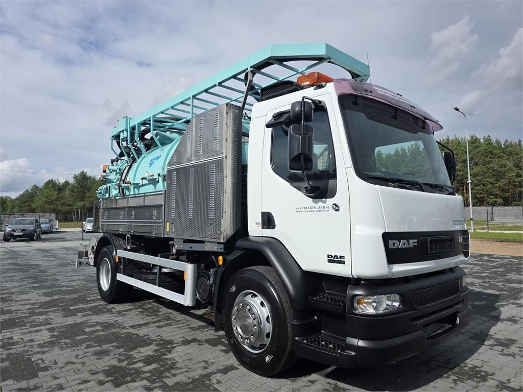 DAF WUKO JUROP KOMBI FOR SEWAGE CLEANING - Каналопочистваща машина: снимка 2 DAF WUKO JUROP KOMBI FOR SEWAGE CLEANING - Каналопочистваща машина: снимка 2