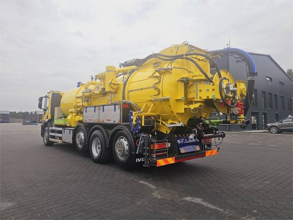 Iveco RAVO WUKO FOR CHANNEL CLEANING druck saug kanal - Каналопочистваща машина: снимка 5 Iveco RAVO WUKO FOR CHANNEL CLEANING druck saug kanal - Каналопочистваща машина: снимка 5