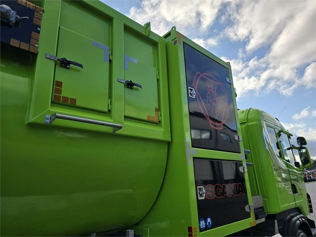 Комунална/ Специална техника Scania Disab Centurion P210/9 Suction-blowing vacuum load: снимка 22
