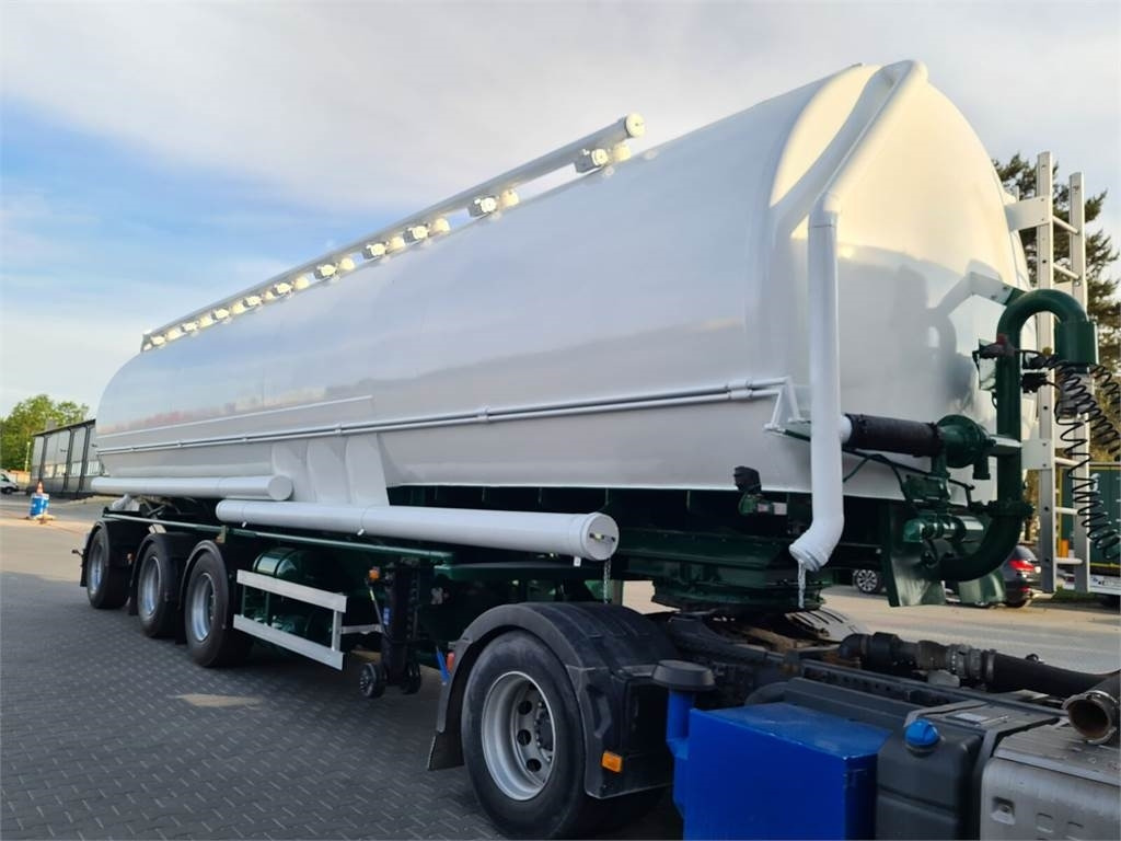 Lambrecht with suction WELGRO fodder, flour, wheat - Полуремарке цистерна: снимка 4 Lambrecht with suction WELGRO fodder, flour, wheat - Полуремарке цистерна: снимка 4
