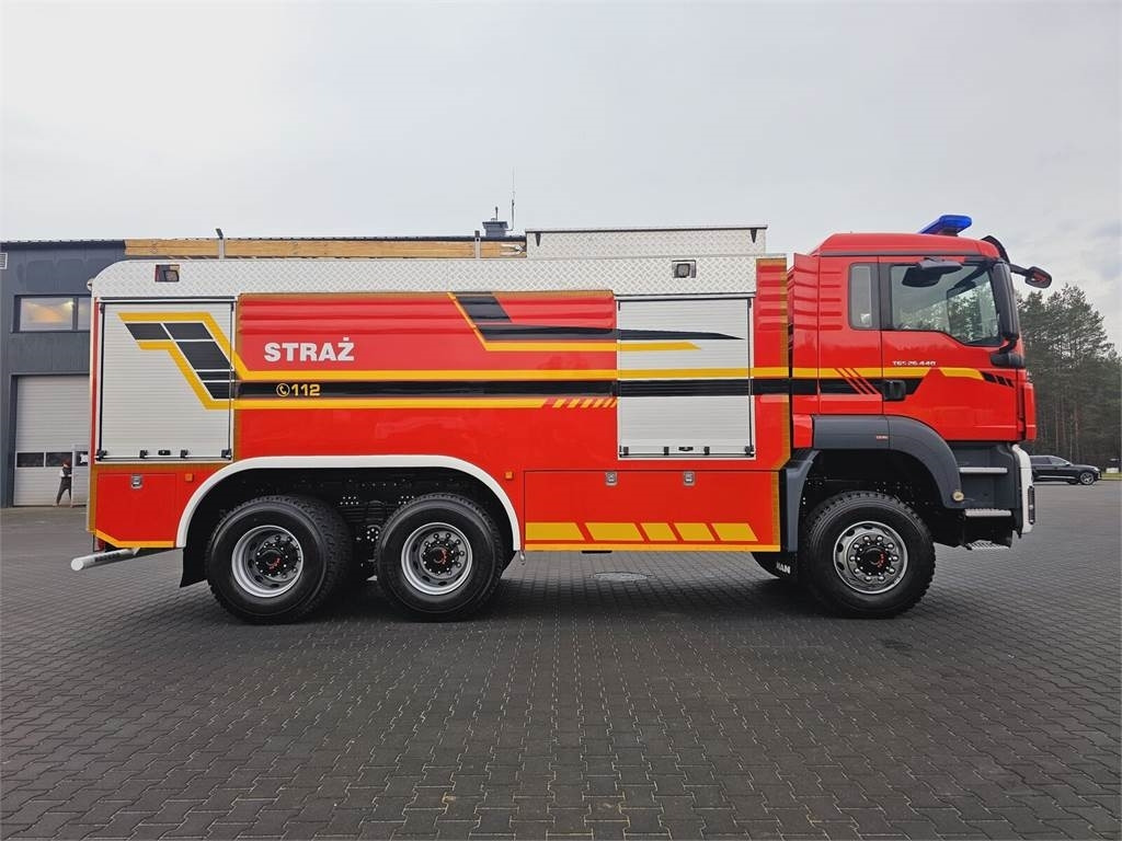 MAN TGS 26.440 6x6 9500 l water + 950 foam Stolarczyk - Пожарна кола: снимка 5 MAN TGS 26.440 6x6 9500 l water + 950 foam Stolarczyk - Пожарна кола: снимка 5