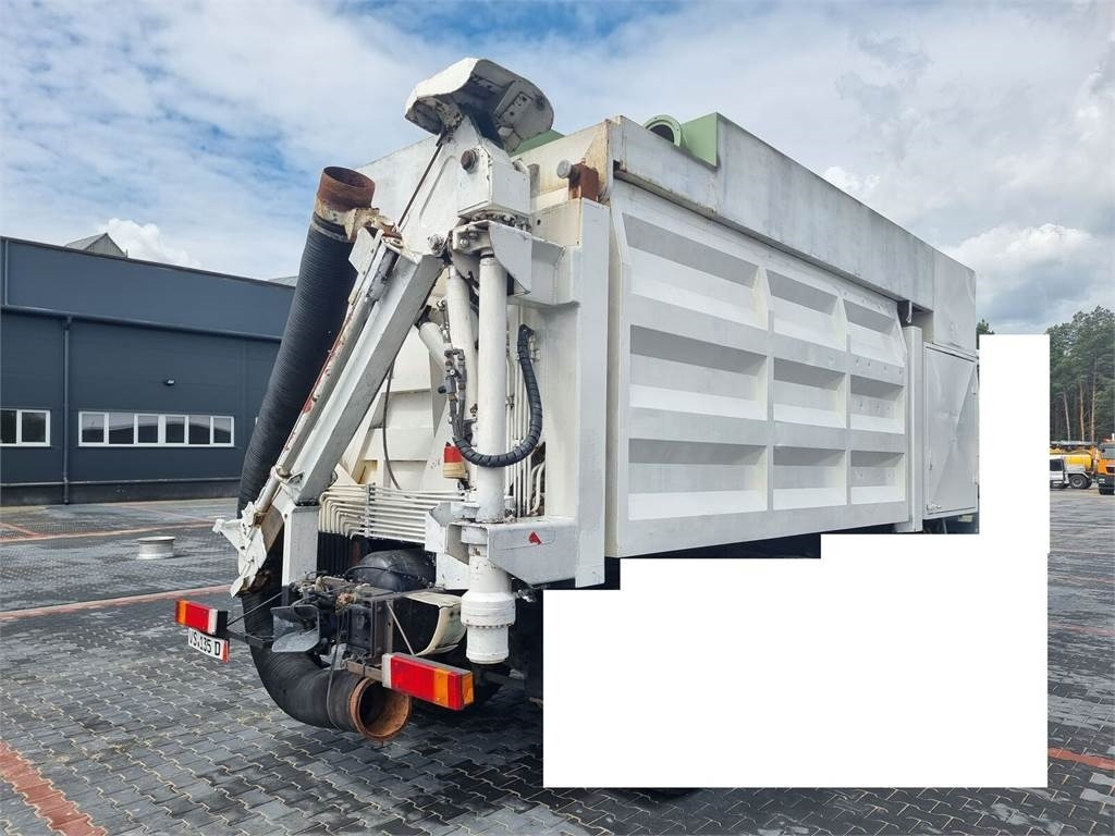 MAN VMB VESTA MTS Saugbagger vacuum cleaner excavator - Каналопочистваща машина: снимка 1 MAN VMB VESTA MTS Saugbagger vacuum cleaner excavator - Каналопочистваща машина: снимка 1