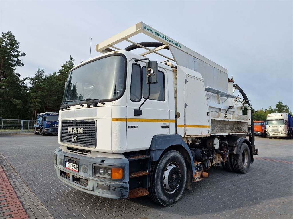 MAN WUKO MORO KOMBI FOR CHANNEL CLEANING - Каналопочистваща машина: снимка 3 MAN WUKO MORO KOMBI FOR CHANNEL CLEANING - Каналопочистваща машина: снимка 3