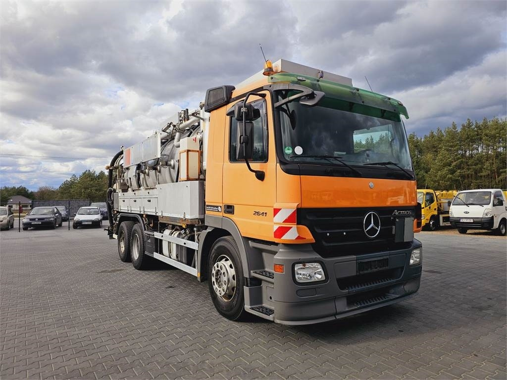 Mercedes-Benz WUKO KROLL COMBI FOR SEWER CLEANING - Каналопочистваща машина: снимка 2 Mercedes-Benz WUKO KROLL COMBI FOR SEWER CLEANING - Каналопочистваща машина: снимка 2
