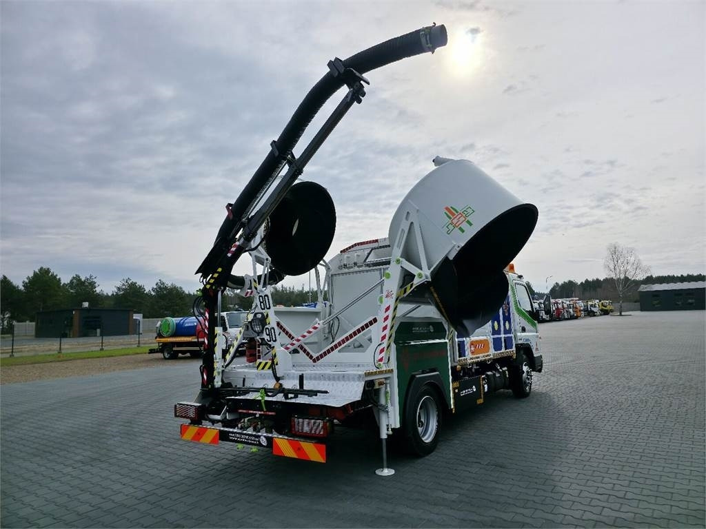Mitsubishi CANTER odkurzacz koparka ssąca Saugbagger CITY SAU - Каналопочистваща машина: снимка 1 Mitsubishi CANTER odkurzacz koparka ssąca Saugbagger CITY SAU - Каналопочистваща машина: снимка 1