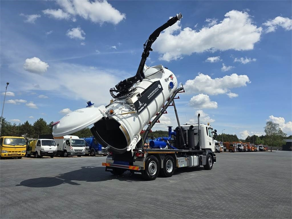 Scania Saugbagger Larsen FlexVac 311 Vacuum suction loade - Багер: снимка 1 Scania Saugbagger Larsen FlexVac 311 Vacuum suction loade - Багер: снимка 1