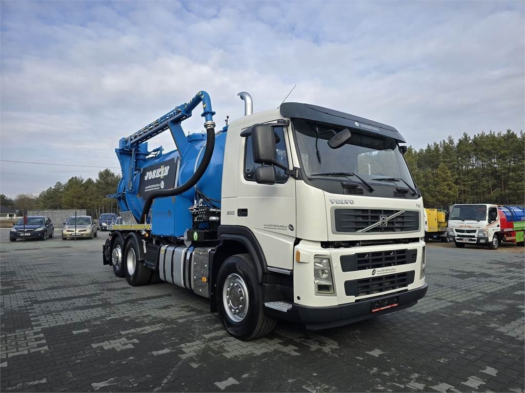 Volvo JOSKIN WUKO FOR CLEANING COMBI - Каналопочистваща машина: снимка 2 Volvo JOSKIN WUKO FOR CLEANING COMBI - Каналопочистваща машина: снимка 2