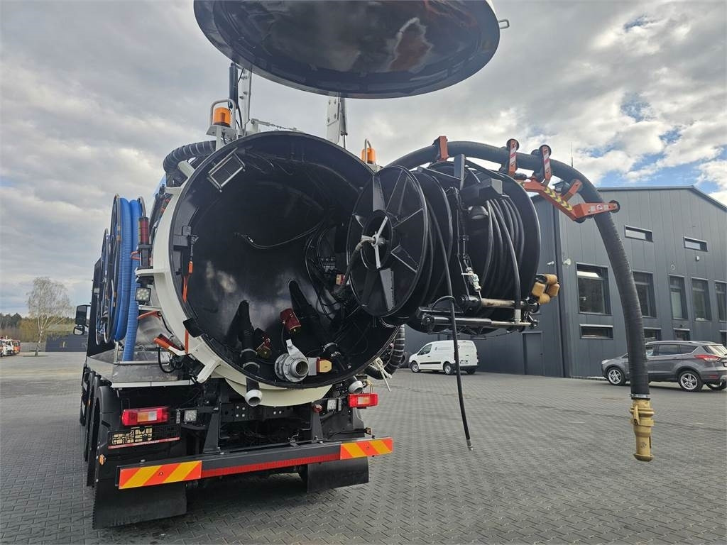 Volvo WUKO ADR ROLBA FOR CLEANING CHANNELS COMBI - Каналопочистваща машина: снимка 4 Volvo WUKO ADR ROLBA FOR CLEANING CHANNELS COMBI - Каналопочистваща машина: снимка 4