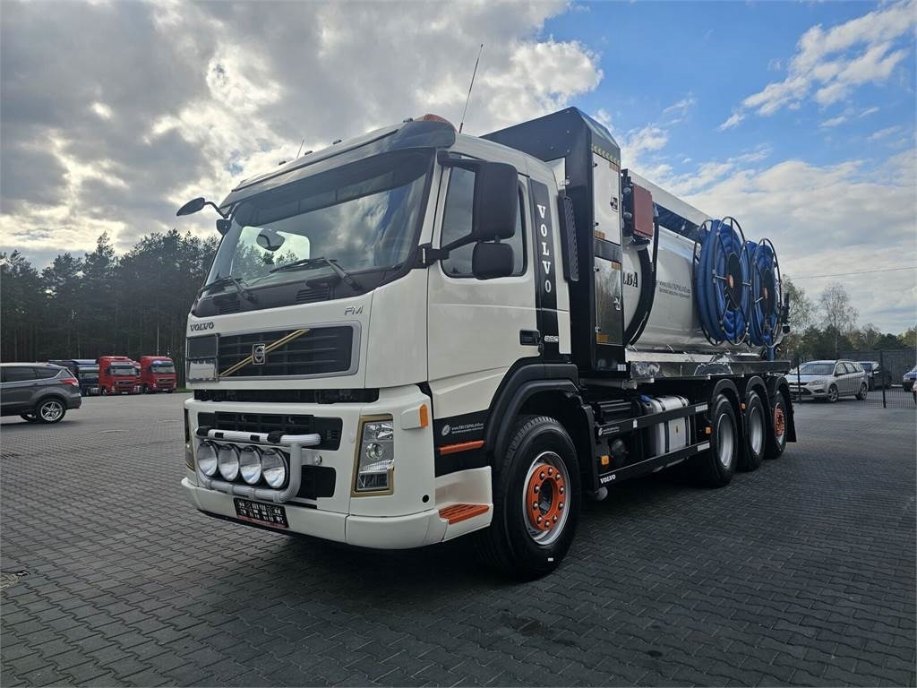 Volvo WUKO ADR ROLBA FOR CLEANING CHANNELS COMBI - Каналопочистваща машина: снимка 4 Volvo WUKO ADR ROLBA FOR CLEANING CHANNELS COMBI - Каналопочистваща машина: снимка 4
