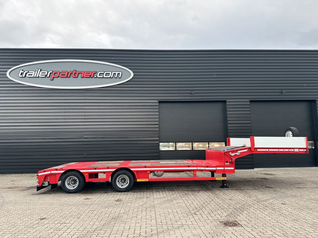 Faymonville 2 achs Multimax tieflader / kurze model - Нискорамна площадка полуремарке: снимка 1 Faymonville 2 achs Multimax tieflader / kurze model - Нискорамна площадка полуремарке: снимка 1