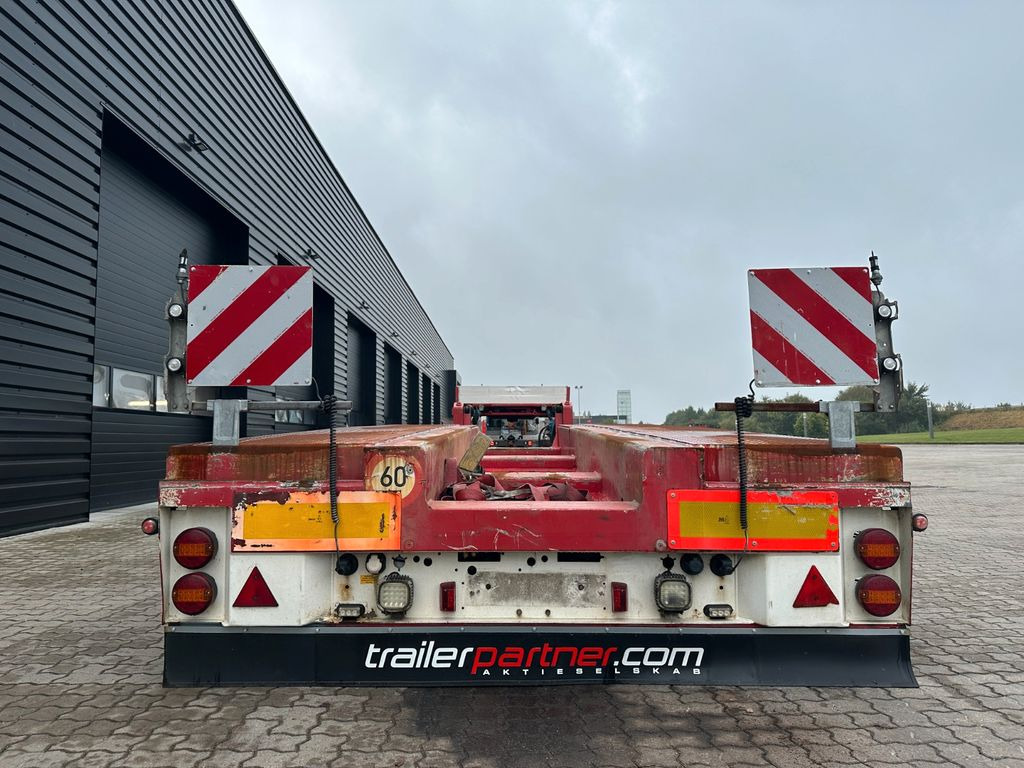 Нискорамна площадка полуремарке Faymonville Megamax 3 achs tiefbett Faymonville Megamax 3 achs tiefbett: снимка 14 Нискорамна площадка полуремарке Faymonville Megamax 3 achs tiefbett Faymonville Megamax 3 achs tiefbett: снимка 14