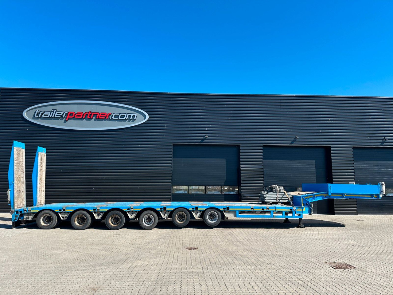 Faymonville Multimax 6 achs tieflader / ausziehbar - Нискорамна площадка полуремарке: снимка 1 Faymonville Multimax 6 achs tieflader / ausziehbar - Нискорамна площадка полуремарке: снимка 1