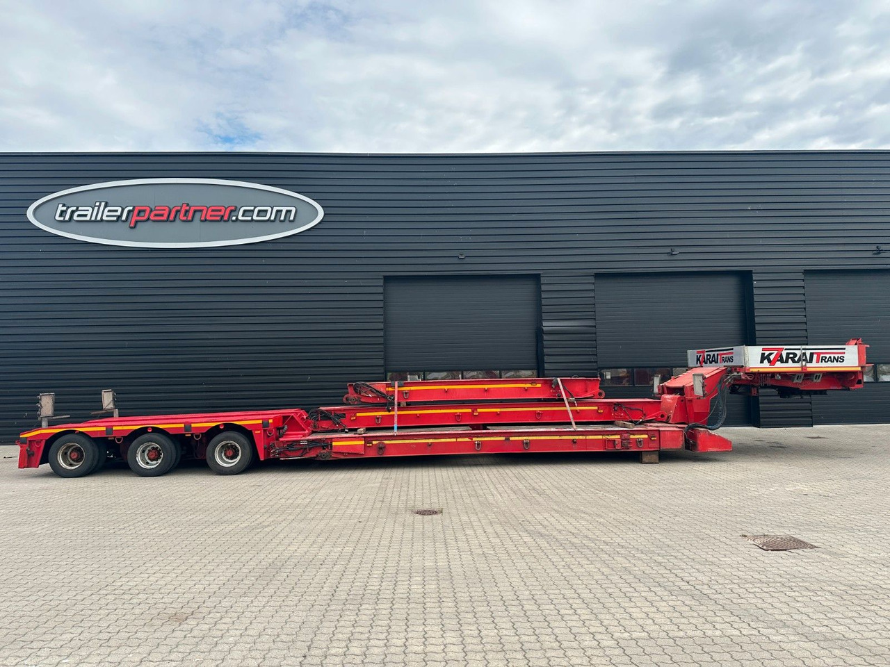 Nooteboom 3 achs tiefbett  / Kesselbrücke - Нискорамна площадка полуремарке: снимка 1 Nooteboom 3 achs tiefbett  / Kesselbrücke - Нискорамна площадка полуремарке: снимка 1