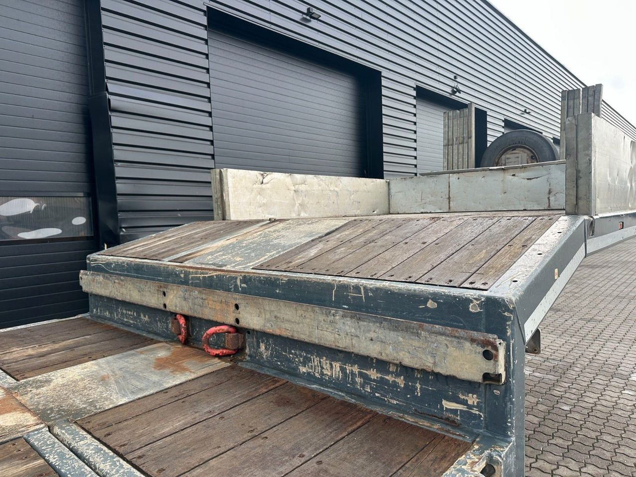 Nooteboom 4 achs Tieflader / Rampen / Ausziehbar - Нискорамна площадка полуремарке: снимка 5 Nooteboom 4 achs Tieflader / Rampen / Ausziehbar - Нискорамна площадка полуремарке: снимка 5