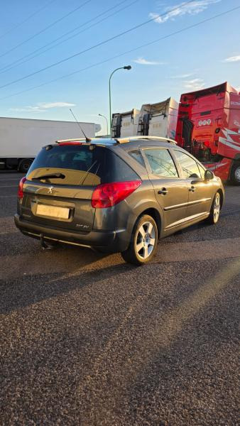 Peugeot 207 SW - Комби: снимка 4 Peugeot 207 SW - Комби: снимка 4