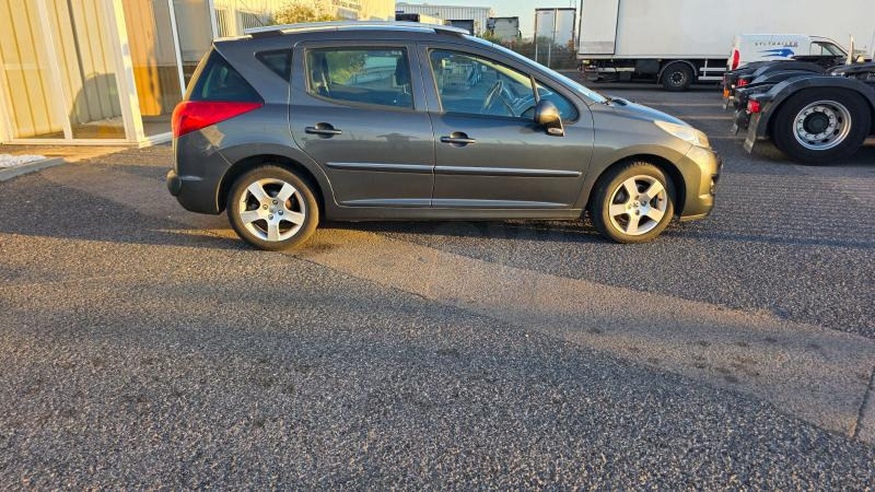 Peugeot 207 SW - Комби: снимка 3 Peugeot 207 SW - Комби: снимка 3