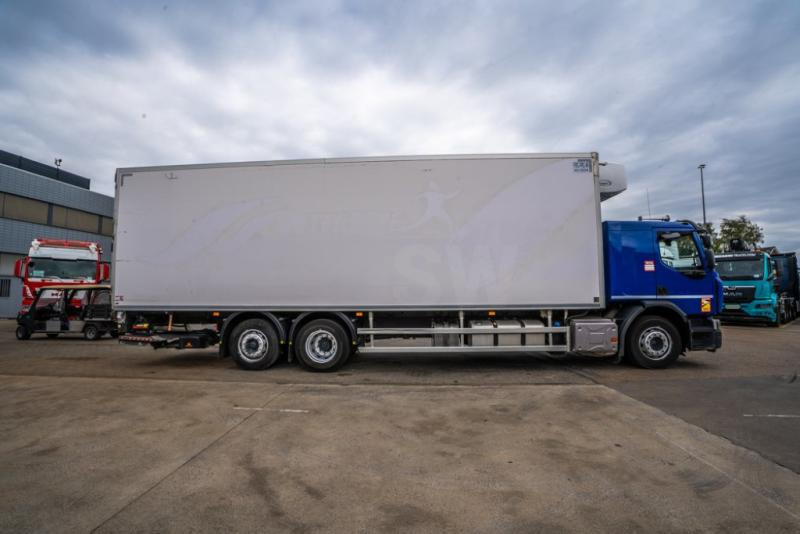 Renault D WIDE 380 DXI D WIDE 380 DXI - Рефрижератор камион: снимка 2 Renault D WIDE 380 DXI D WIDE 380 DXI - Рефрижератор камион: снимка 2