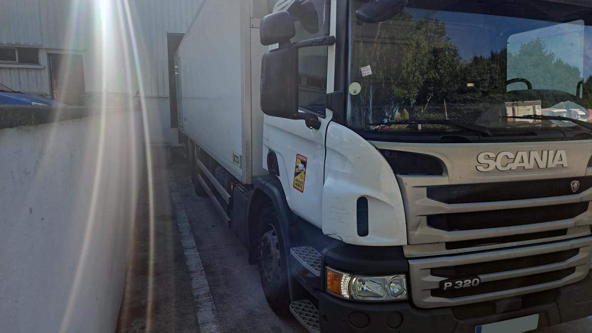 Scania P 320 - Рефрижератор камион: снимка 2 Scania P 320 - Рефрижератор камион: снимка 2