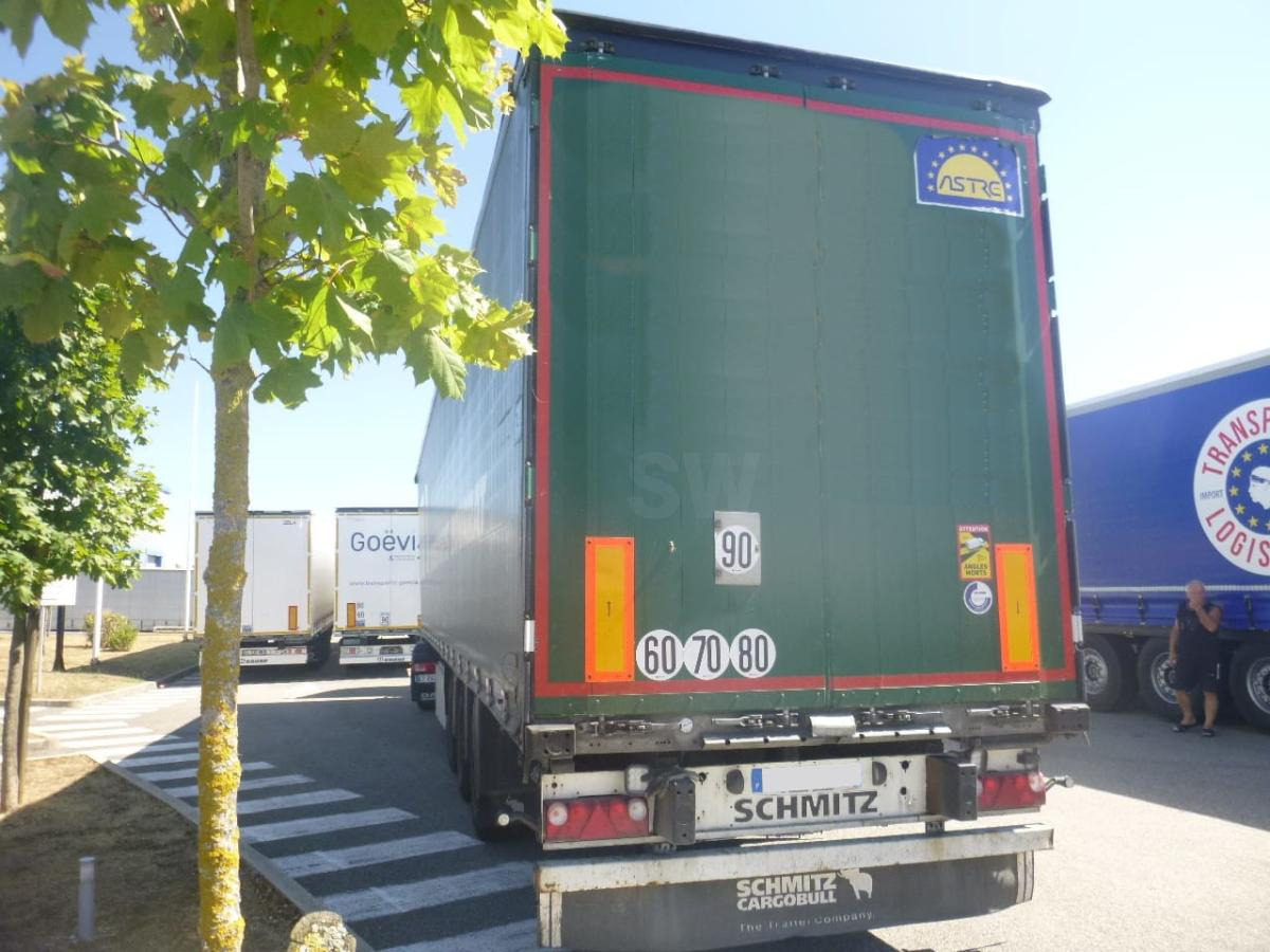 Schmitz Cargobull S.CS - Брезентово полуремарке: снимка 2 Schmitz Cargobull S.CS - Брезентово полуремарке: снимка 2