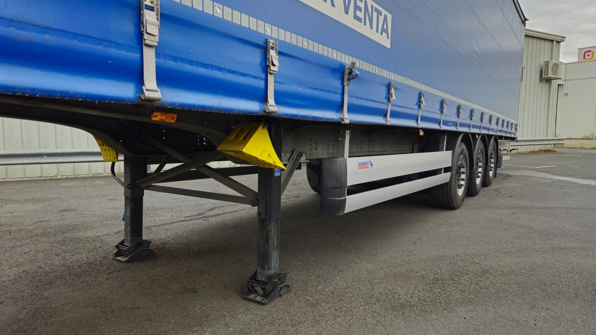 Schmitz Cargobull SCS - Брезентово полуремарке: снимка 4 Schmitz Cargobull SCS - Брезентово полуремарке: снимка 4
