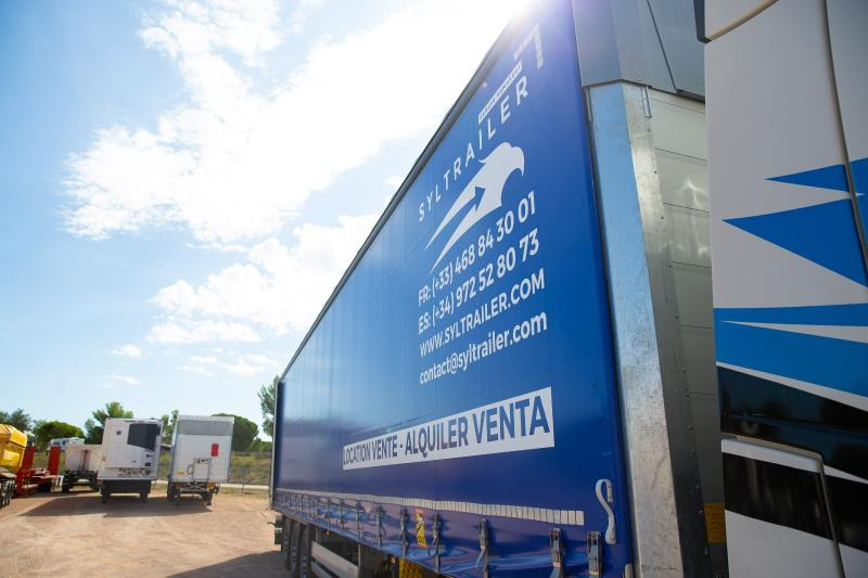Schmitz Cargobull SCS (Location / Rent) - Брезентово полуремарке: снимка 2 Schmitz Cargobull SCS (Location / Rent) - Брезентово полуремарке: снимка 2