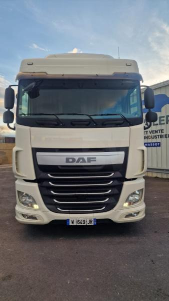 Влекач DAF XF 480: снимка 8