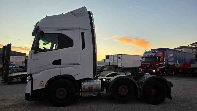 Iveco S-WAY 570 - Влекач: снимка 4 Iveco S-WAY 570 - Влекач: снимка 4