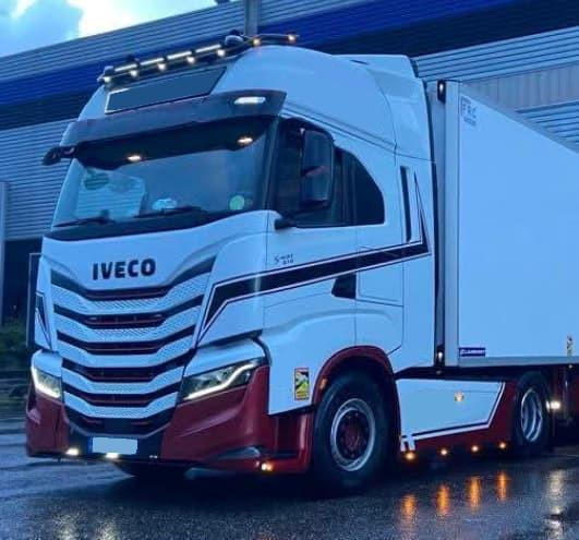 Iveco S-WAY AS 440 S - Влекач: снимка 2 Iveco S-WAY AS 440 S - Влекач: снимка 2